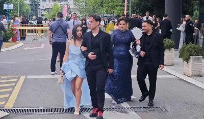 (UŽIVO/VIDEO) Matursko veče učenika Građevinsko-geodetske &scaron;kole "Marko Radević"