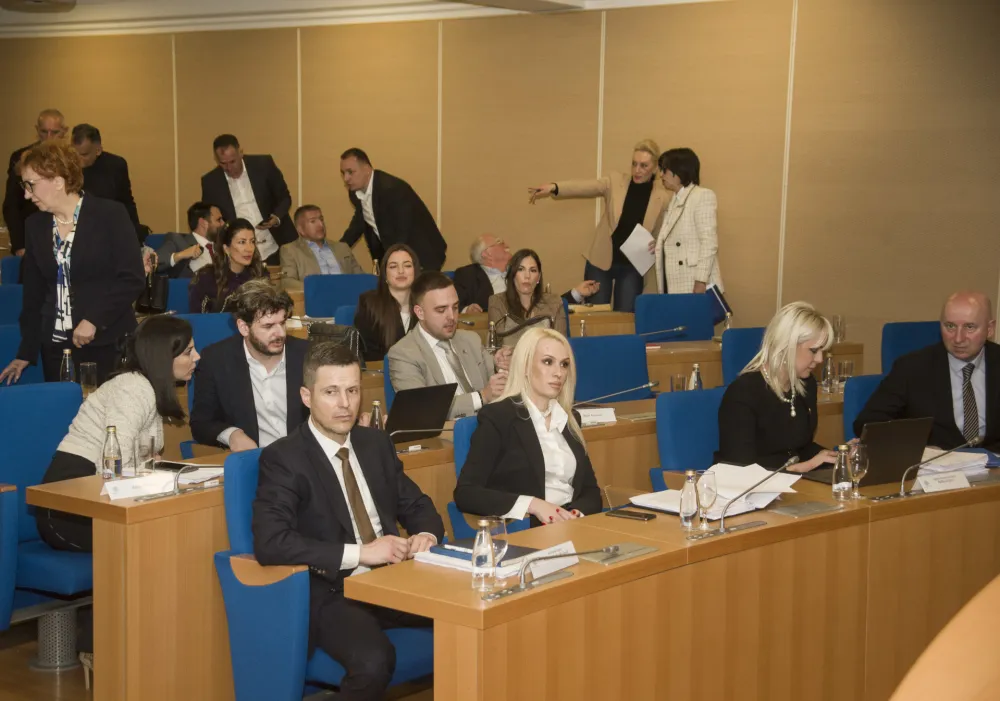 Lokacija u krugu KAP-a se ispituje, datum početka gradnje kolektora nema