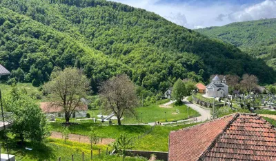 Mje&scaron;tani Kralja: Spriječiti cijepanje sela i ru&scaron;enje preko 50 kuća