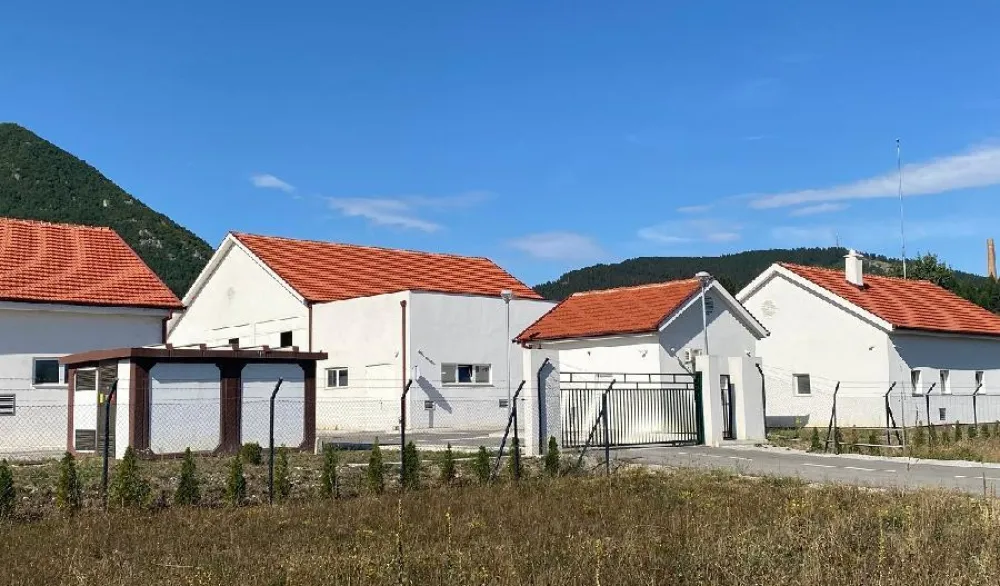 Priključenje na kolektor na čekanju &scaron;est godina