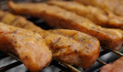 Kosovo zabranjuje uvoz piletine iz Brazila nakon slučajeva ptičijeg gripa