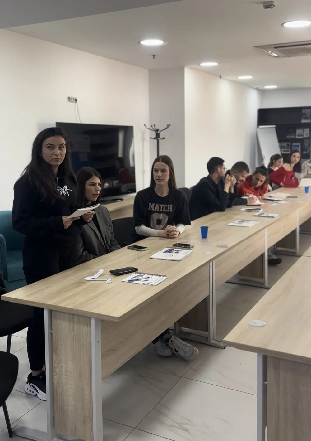 Fondacija Volonteri Crne Gore održala radionicu o volonterizmu za mlade iz Nik&scaron;ića