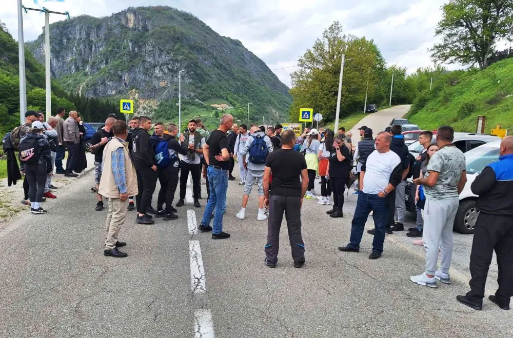 &Scaron;avnik: Demokrate pozvale na usvajanje dopuna Zakona o biračkom spisku
