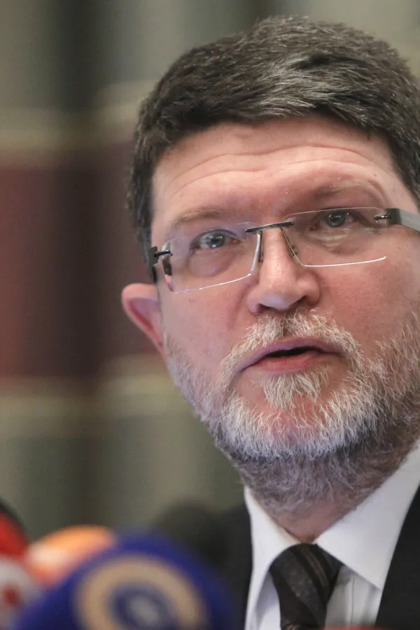 Picula: Nastupi Aleksandra Vučića postaju sve bizarniji