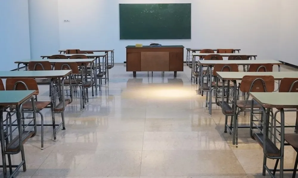 Đaci u &scaron;koli i na neradni dan: Učenici područnog odjeljenja O&Scaron; "Bajo Jojić" na poziv nastavnika i danas na nastavi