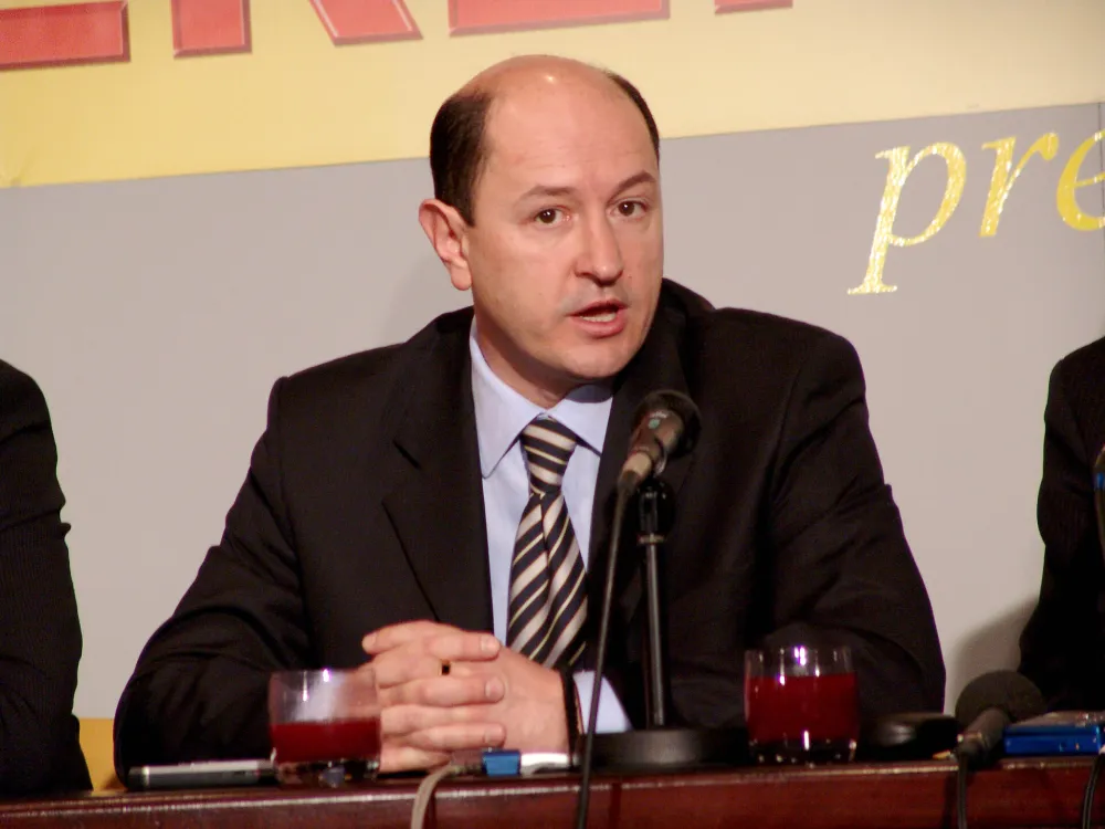 Popović za "Dan": Dobili smo nezavisnost, a izgubili suverenost