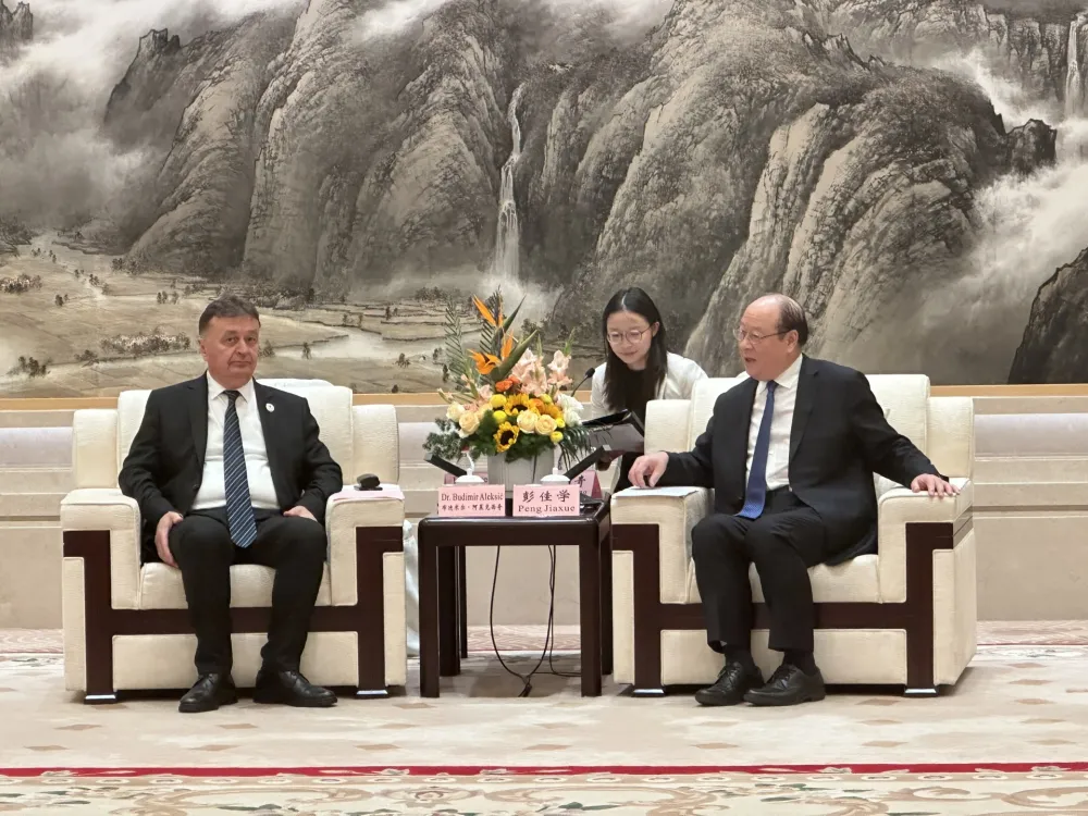 Aleksić: Brojne mogućnosti za saradnju Crne Gore i Kine, naročito u oblastima obrazovanja, nauke, kulture i privrede