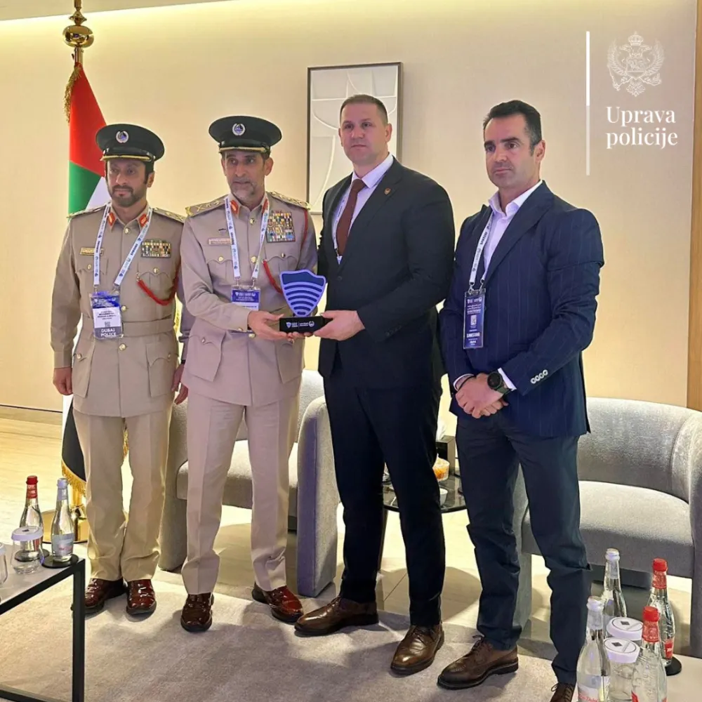 Uprava policije Crne Gore nagrađena na Svjetskom policijskom samitu u Dubaiju