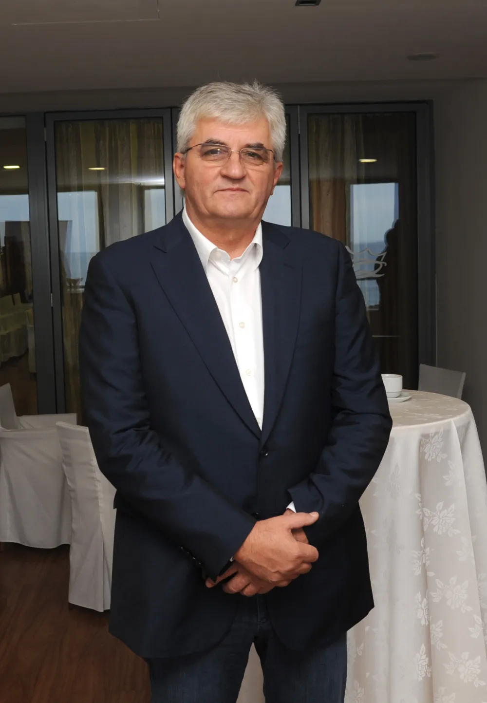 Radulović za "Dan": Uvođenje sedmočasovnog radnog vremena ugasiće turizam