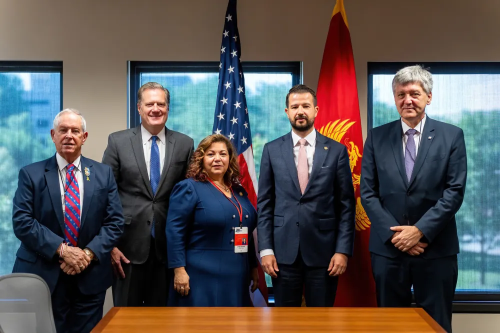 (FOTO) Milatović sa američkim kongresmenima: Dodatno osnažiti strate&scaron;ko partnerstvo Crne Gore i SAD