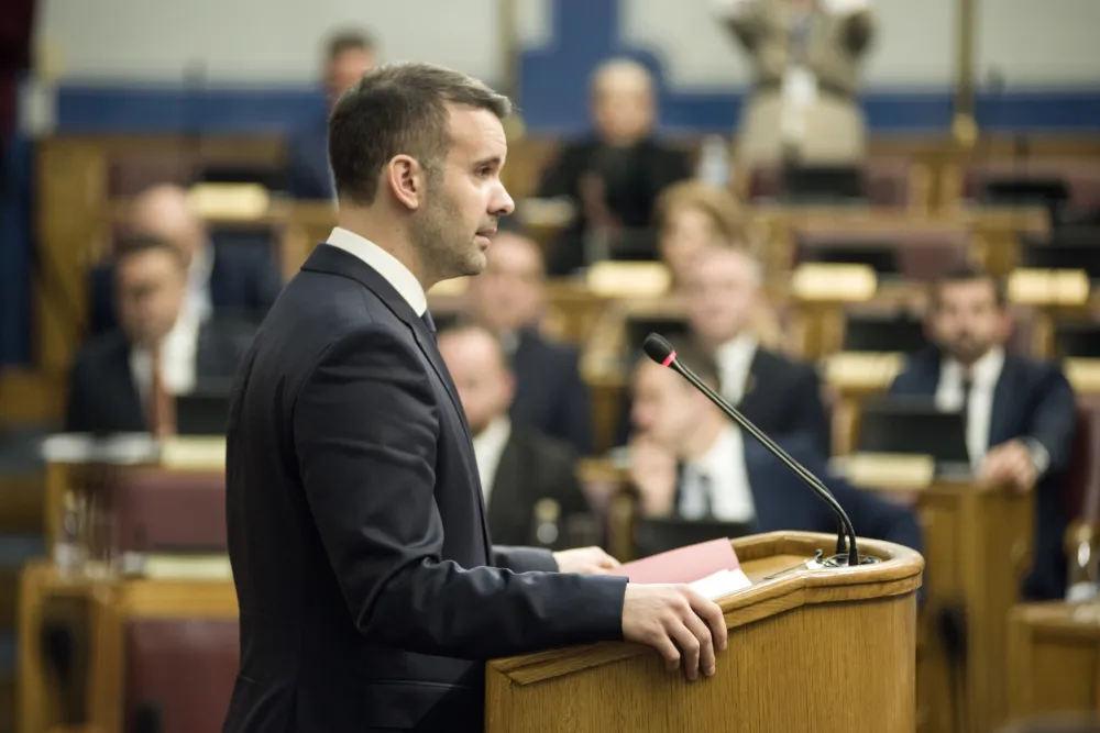 Parlament radi kao "protočni bojler" umjesto da kontroli&scaron;e Vladu