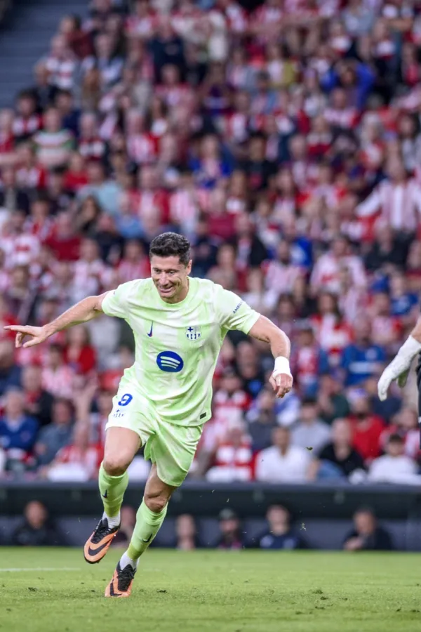 Robert Levndovski dvostruki strijelac