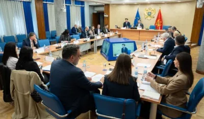 Izmjene izbornih zakona čekaju poslanike: Rok curi, izborna reforma tapka u mjestu