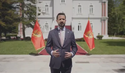 Milatović uputio&nbsp;izvinjenje&nbsp;porodicama koje su zbog drugačije&nbsp;etničke i vjerske pripadnosti&nbsp;izgubile svoje najbliže