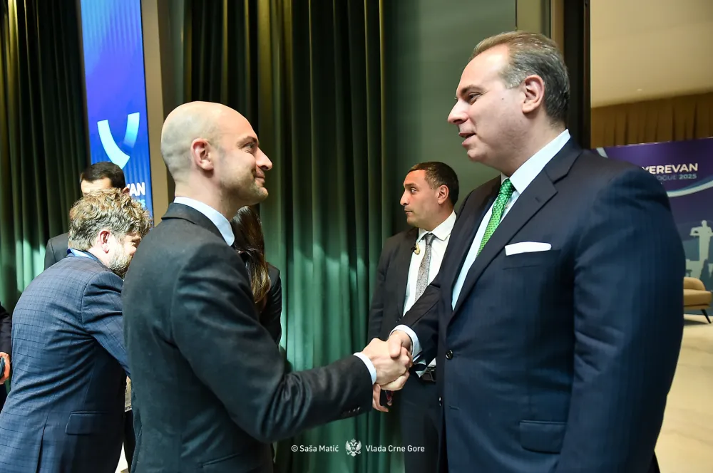 Filip Ivanović - Žan-Noel Baro, ministar za Evropu i vanjske poslove Francuske