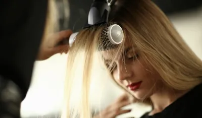 Trend koji "mijenja" formu lica ponovo je u modi&nbsp;