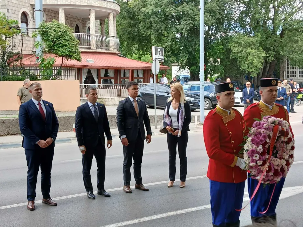 (FOTO) Bečić: MUP će ponuditi nagradu od milion eura za obavje&scaron;tenje o informacijama o tome ko je ubio Du&scaron;ka Jovanovića