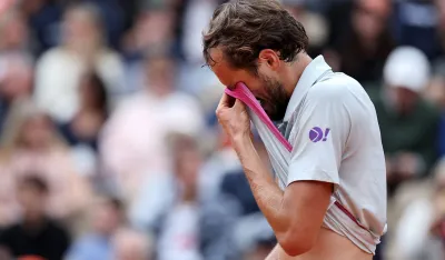 Kraj za Medvedeva već na startu