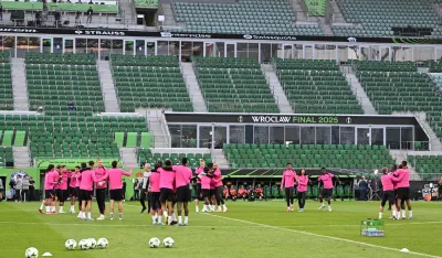 Са синоћњег тренинга фудбалера Челсија