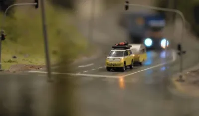 (VIDEO) Najmanji kamper na svijetu ima električni pogon, sam se odvozi do punjača