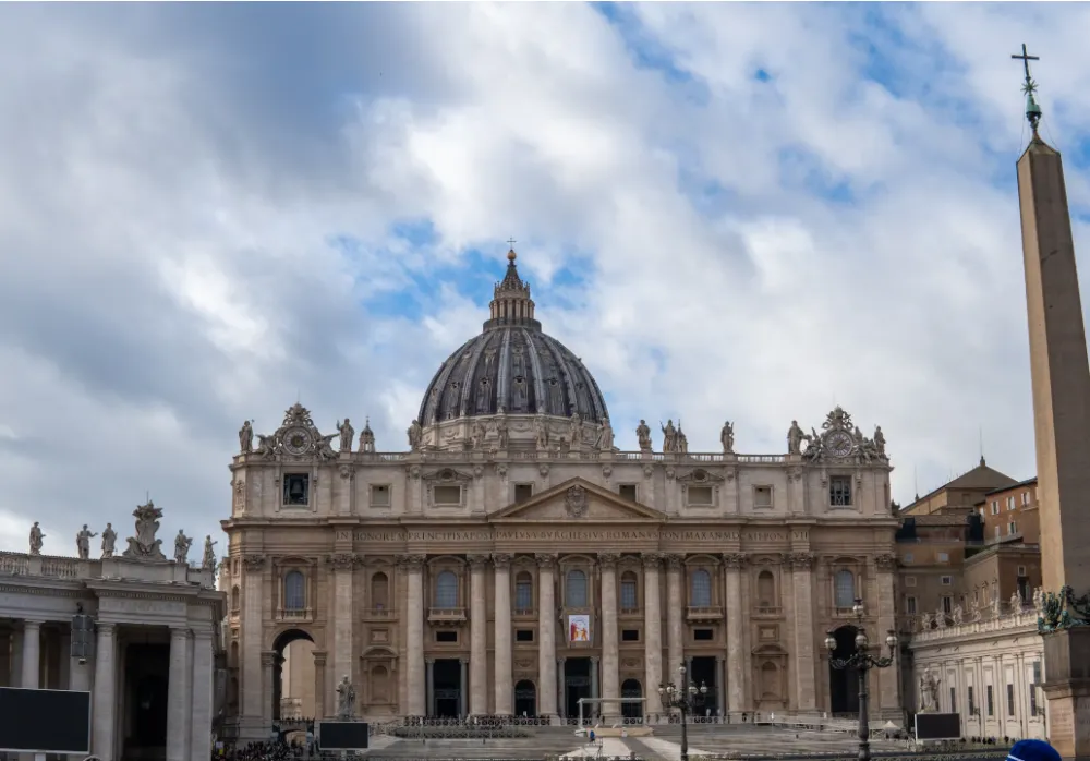 Vatikan: Ono &scaron;to se de&scaron;ava u Gazi neprihvatljivo, Izrael da prekine bombardovanja