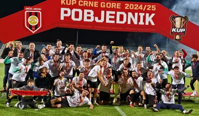 Trofej oti&scaron;ao u Tuze