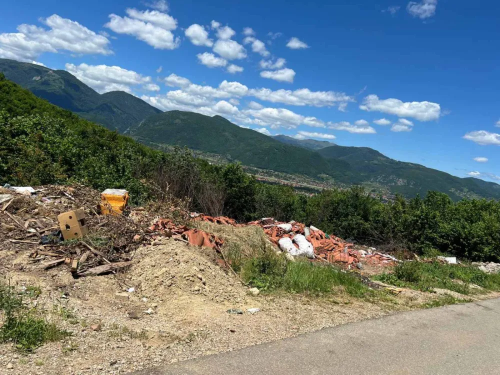 Divlje deponije prijete da zadave Berane
