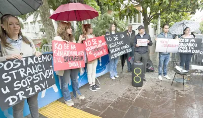 Zbog protesta poslanici odložili glasanje o sporazumu sa UAE