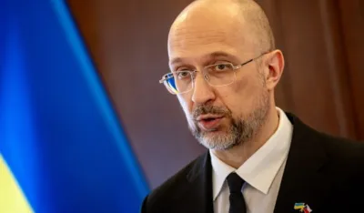 Ukrajina i Međunarodni monetarni fond (MMF) postigli su dogovor o osmom pregledu programa Mehanizma pro&scaron;irenog finansiranja (EFF), &scaron;to predviđa dobijanje tran&scaron;e pomoći od oko 500 miliona USD za Ukrajinu, saop&scaron;tio je ukrajinski premijer Denis &Scaron;mihal.