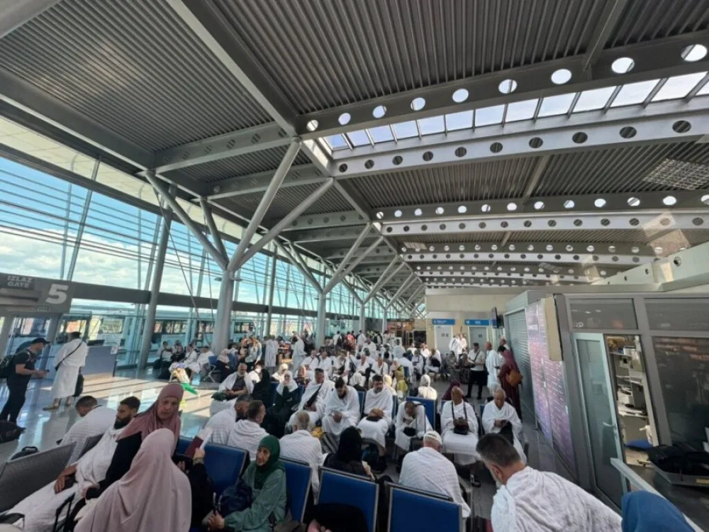 Hadžije iz Crne Gore započele put ka svetim mjestima