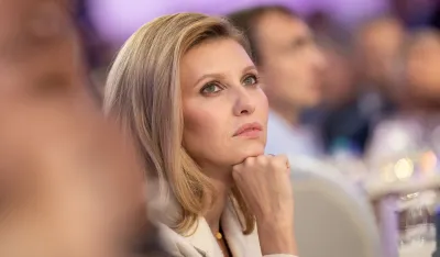 U Ukrajini uni&scaron;tene knjige američke autorke: Elenu Zelenski opisala kao nevjestu naručenu putem po&scaron;te