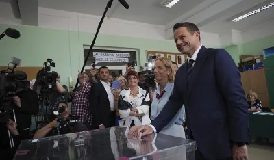 Poljska: Po izlaznim anketama T&scaron;askovski pobijedio na predsjedničkim izborima