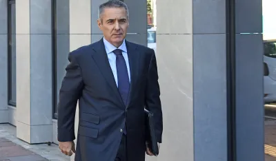 Advokat Volkov: Netačni navodi Paunovića da je Veljović formirao &ldquo;crne trojke", pokrenućemo postupak