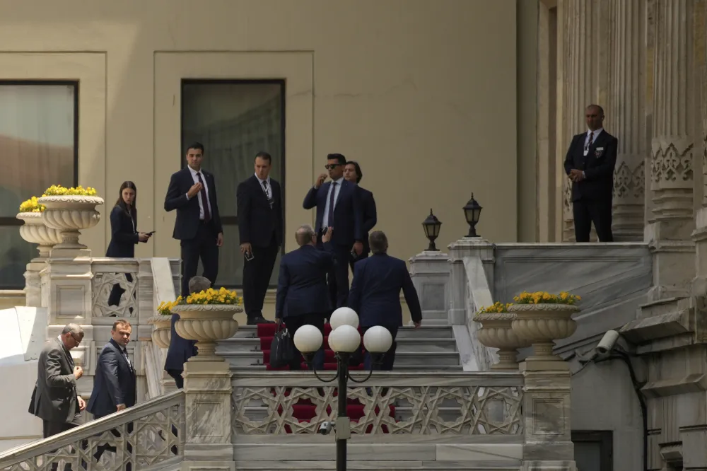 (FOTO) Zavr&scaron;eni pregovori Rusije i Ukrajine: Ni&scaron;ta od trajnog primirja, dogovorena razmjena zarobljenika i&nbsp;vraćanje tijela poginulih