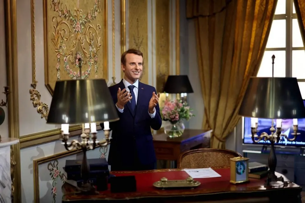 Statua Emanuela Makrona