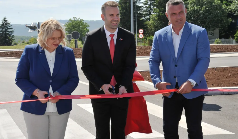Spajić: Crna Gora se ravnomjerno razvija, nećemo zapostaviti nijednu op&scaron;tinu