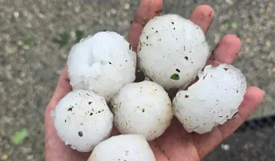 (FOTO) Oluja uni&scaron;tila kuće u Sloveniji
