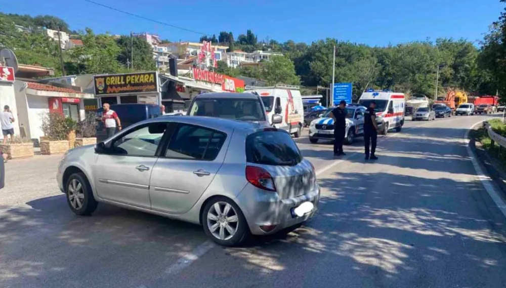 Četvoro povrijeđenih u udesu na putu Bar-Sutomore