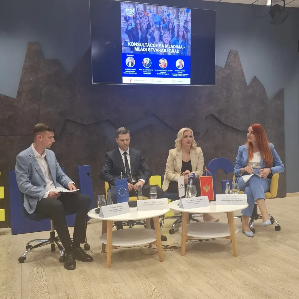 Мујовић, Боровинић Бојовић и Анђушић 