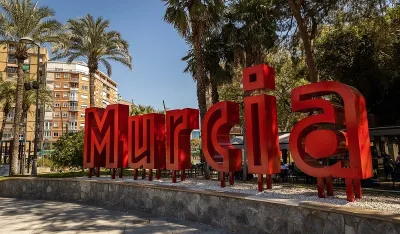 &Scaron;panski grad sa fascinantnom arhitekturom, ukusnom hranom i zanimljivim muzejima je odlična alternativa za Barselonu