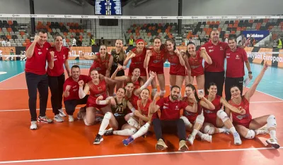 Slavlje crnogprskig odbojka&scaron;ica