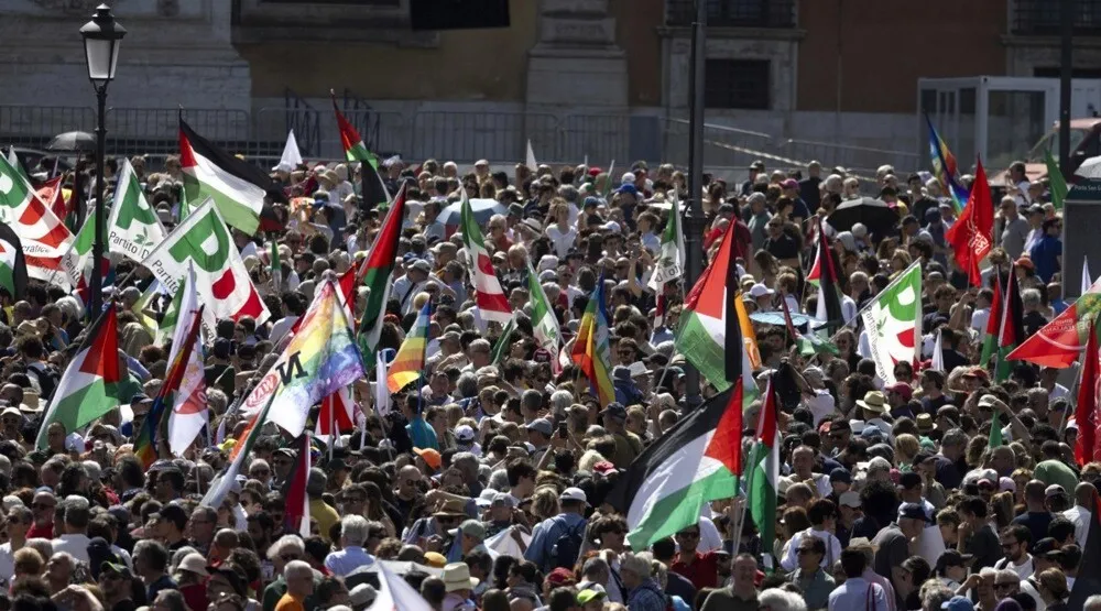 Rim: Hiljade ljudi na protestu protiv rata u Gazi traži uvođenje sankcija Izraelu