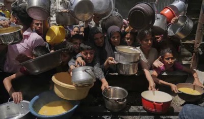 UN upozorava: U Gazi nema pelena za bebe