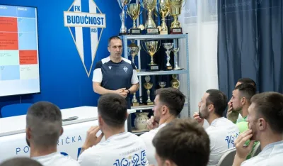 Ivan Brnović na prvom sastanku