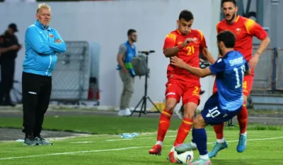 Bulatović na meču sa Jermenijom