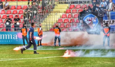 Sa prekinutog meča Budućnosti i Dečića