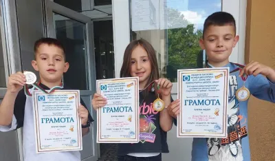 &bdquo;Stvarala&scaron;tvo bez granica&rdquo;: Prva mjesta za Teodoru, Vasilija i Bogdana iz O&Scaron; &bdquo;Ratko Žarić&rdquo;