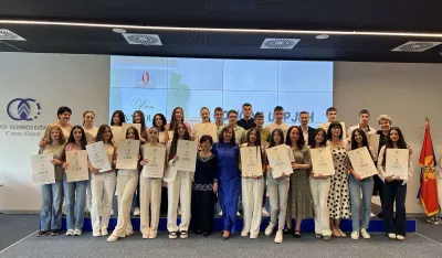 (VIDEO) Dan najboljih u O&Scaron; &bdquo;Oktoih&rdquo;: Na pijedestalu 23 &bdquo;Luče&rdquo;