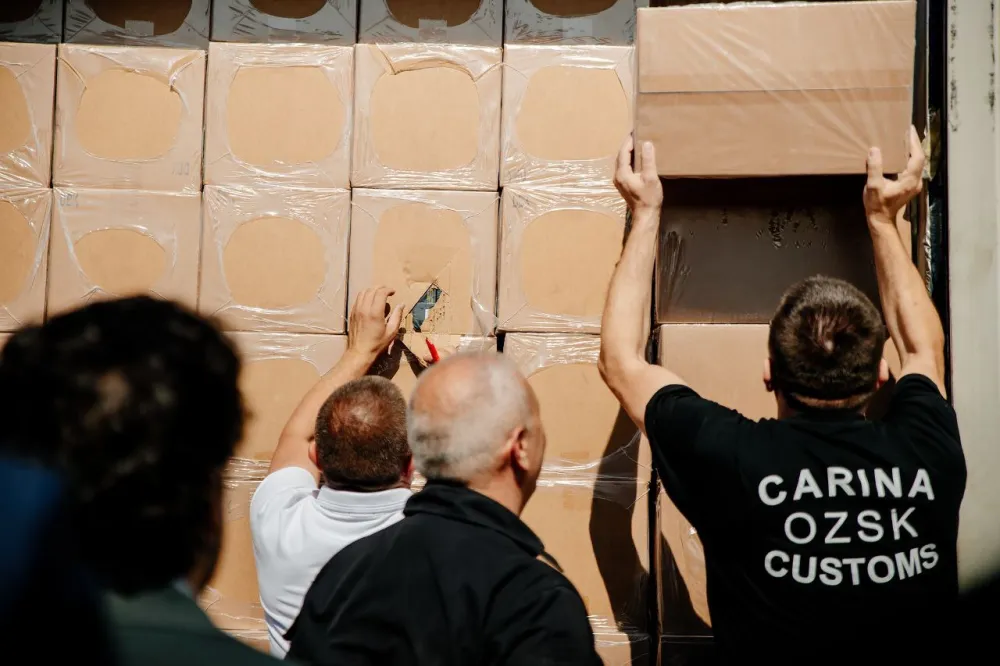 EU traži uni&scaron;tenje cigareta oduzetih u Baru