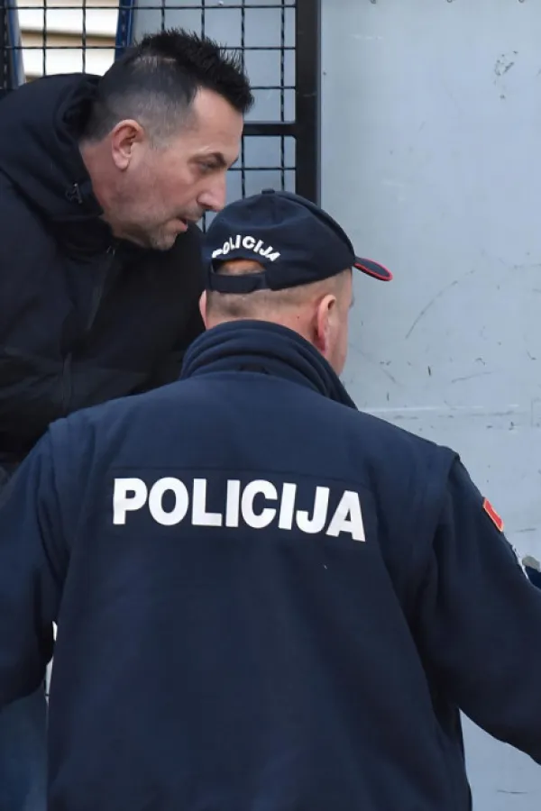 Podignuta optužnica protiv Mijajlovića i grupe za stvaranje kriminalne organizacije i &scaron;verc cigareta
